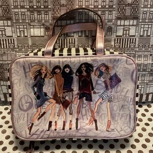 Bendel Girls Hanging Travel Case